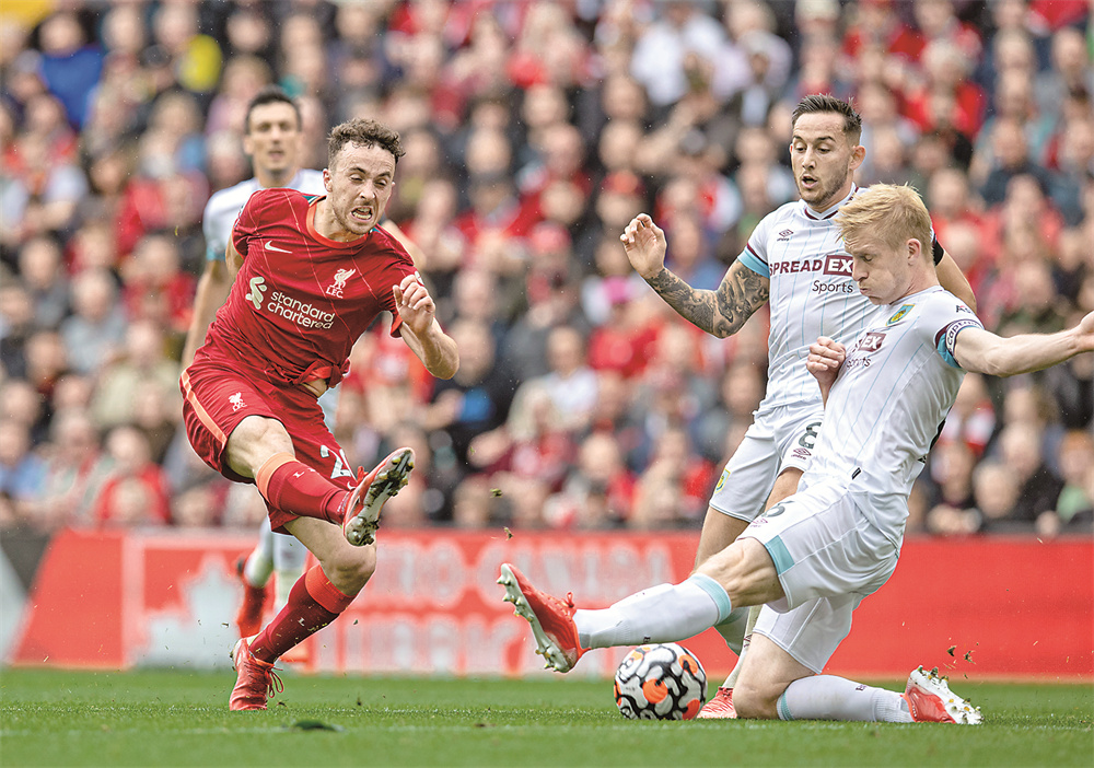 每体：拉菲尼亚已是巴萨非卖品，他的目标是赢得欧冠和世界杯（每体：巴萨将拉菲尼亚列为非卖品，他立志夺得欧冠与世界杯）