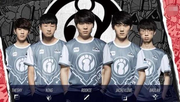 HLTV奖项：年度最佳得分选手 - b1t