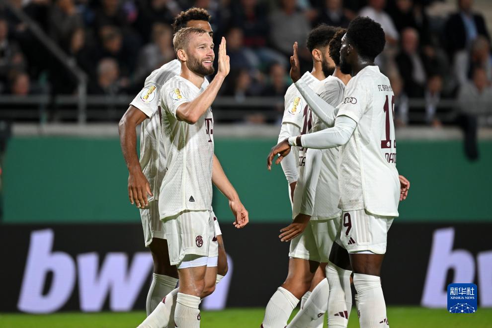 美媒：湖人和勇士正积极探索引进鹈鹕球员赫伯特·琼斯