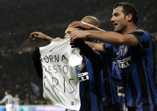 世欧预半场：詹扎劲射造险，瑞典暂0-0斯洛文尼亚（世欧预半场战报：瑞典0-0斯洛文尼亚，詹扎远射险些破门）