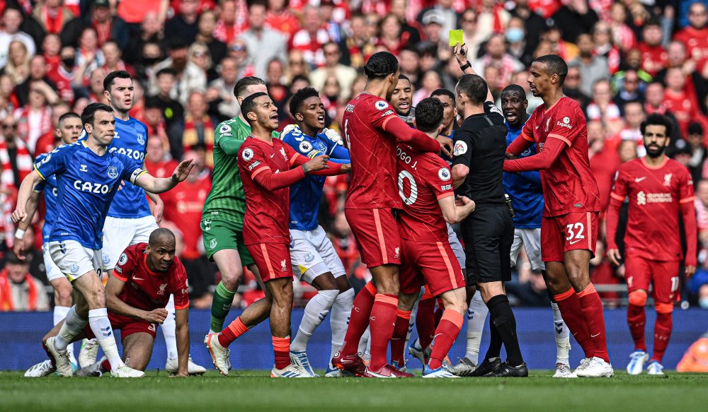 波尔图官方：对裁判管理模式深表关切，足协应立即采取措施（波尔图官方：强烈关注裁判管理现状，敦促足协立刻采取行动）